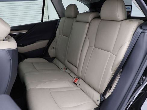 Used 2020 Subaru Outback Limited w/ Popular Package #2 image 14