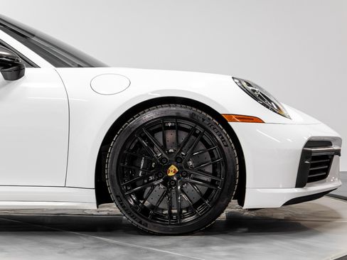 Used 2021 Porsche 911 Turbo S image 19