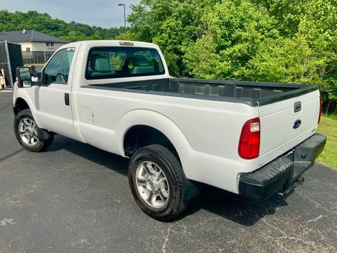 Used 2016 Ford F250 XL w/ Power Equipment Group AWD/4WD image 16