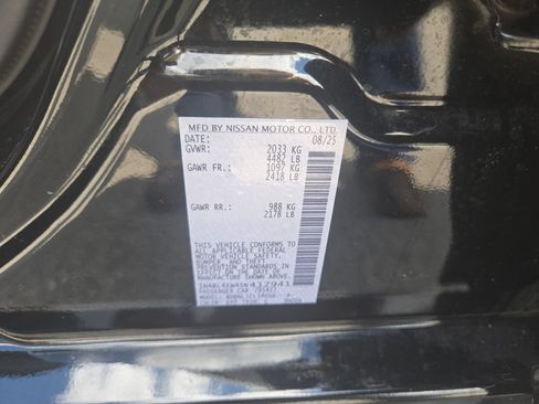 Used 2025 Nissan Altima 2.5 SL AWD/4WD image 12
