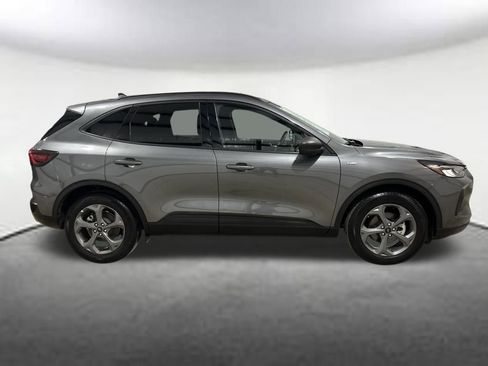 Used 2025 Ford Escape ST-Line image 6