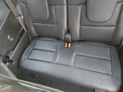 Used 2025 Ford Explorer ST-Line image 30