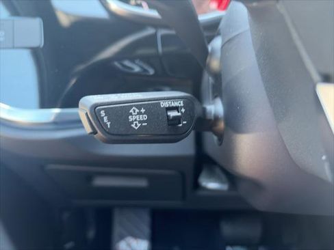 Certified 2025 Audi Q3 2.0T Premium Plus w/ Premium Plus Package image 26