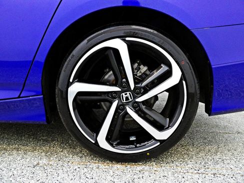 Used 2021 Honda Accord Sport image 21