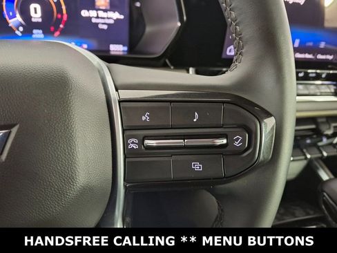 Used 2024 Chevrolet Colorado ZR2 w/ Technology Package image 14