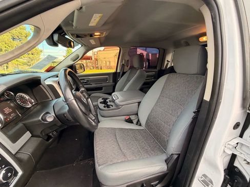 Used 2019 RAM 1500 Lone Star RWD image 38