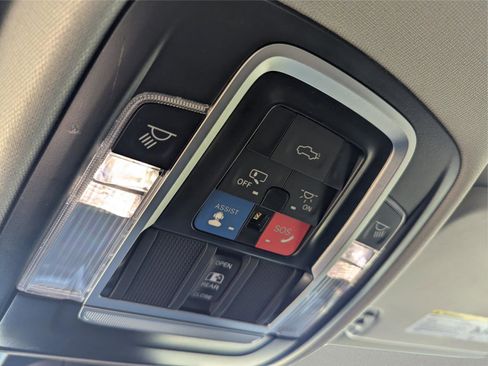 Used 2023 RAM 1500 Limited image 24