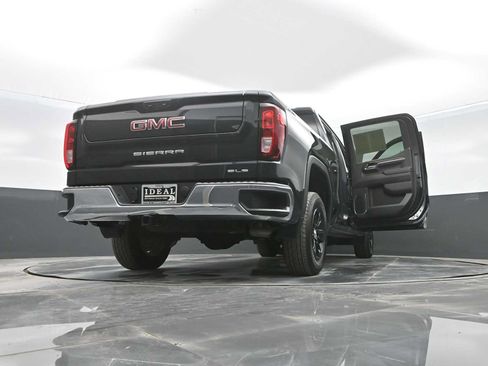 Used 2024 GMC Sierra 1500 SLE AWD/4WD image 42