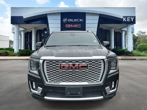 Certified 2022 GMC Yukon XL Denali image 2