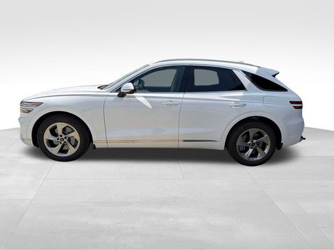 Certified 2026 Genesis GV70 2.5T Advanced AWD/4WD image 2