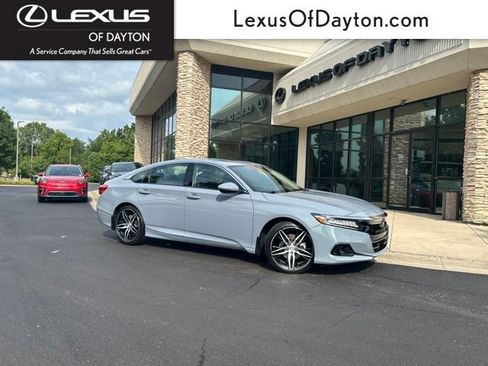 Used 2021 Honda Accord Touring image 1