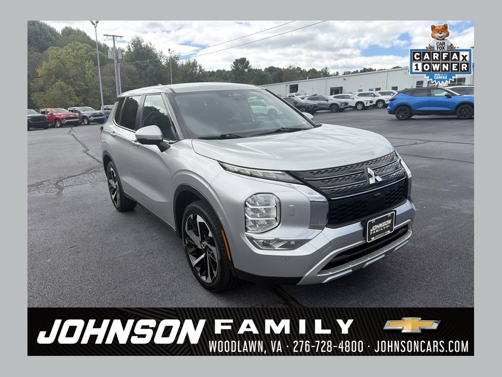 Used 2024 Mitsubishi Outlander SE Black Edition AWD/4WD 360° Tour