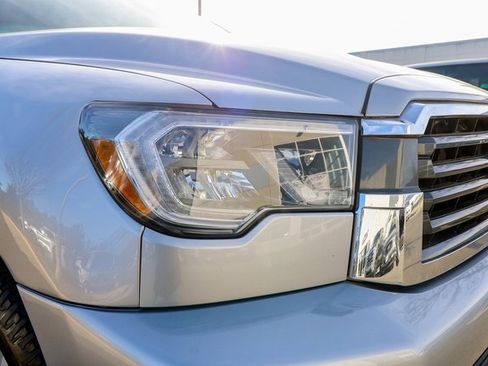 Used 2018 Toyota Sequoia SR5 image 16