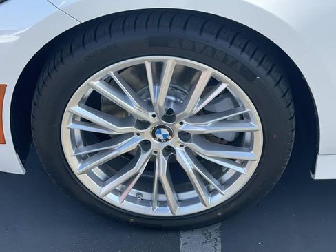 Used 2023 BMW 330i Sedan w/ Convenience Package image 38