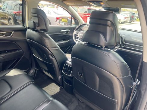 Certified 2024 Kia Sportage EX AWD/4WD image 15