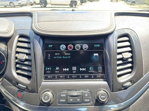 Used 2016 Chevrolet Impala LT w/ Convenience Package FWD image 13