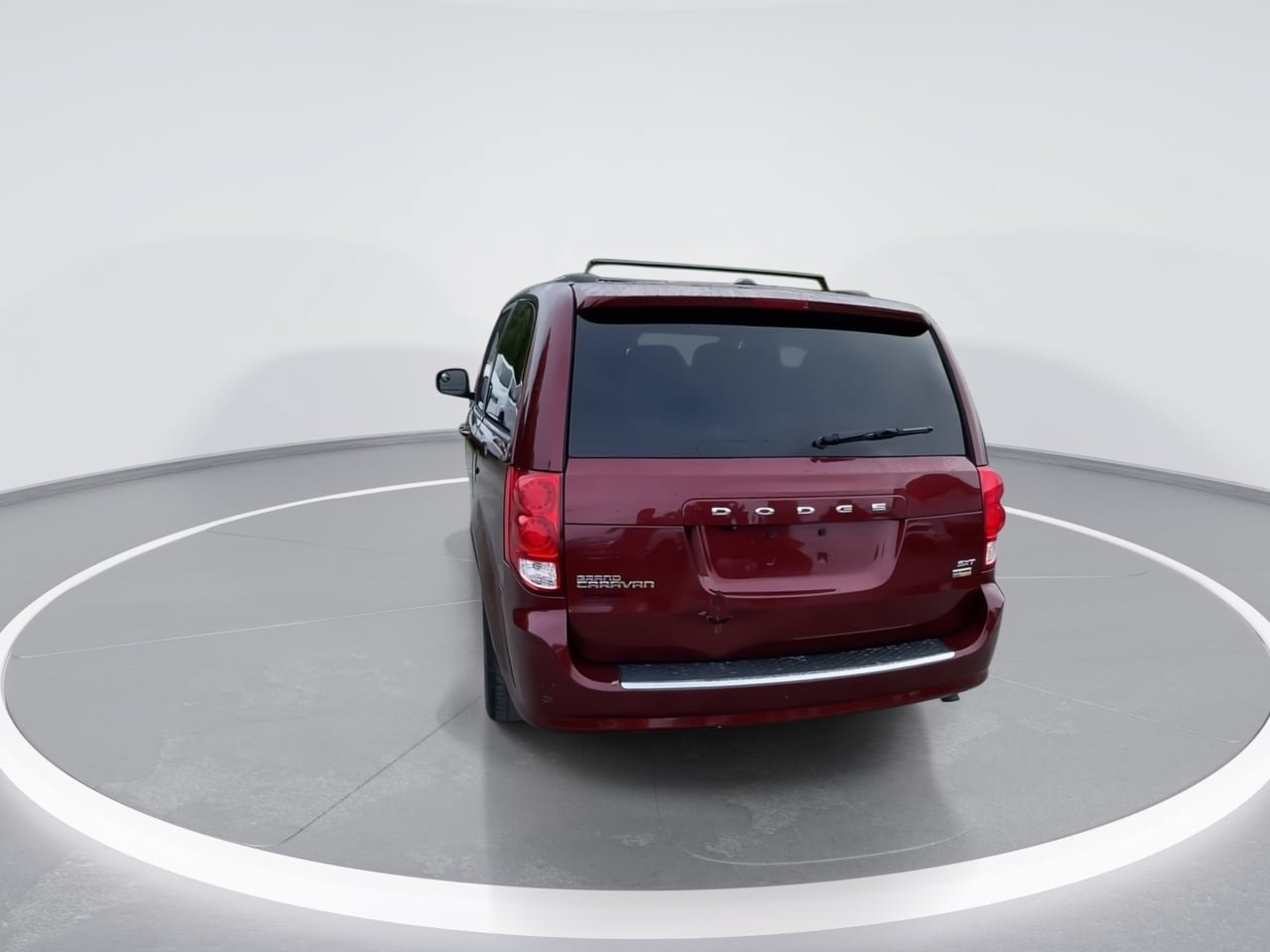 Used 2019 Dodge Grand Caravan SXT FWD image 15