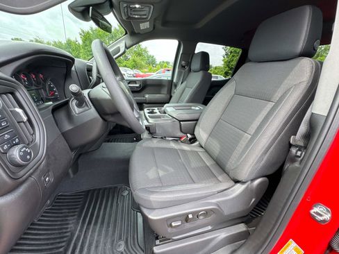 Certified 2025 Chevrolet Silverado 1500 Custom image 10