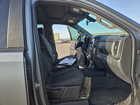 Used 2020 Chevrolet Silverado 1500 LT Trail Boss w/ Convenience Package image 13