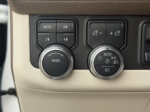 Used 2024 GMC Yukon XL Denali w/ Max Trailering Package AWD/4WD image 19