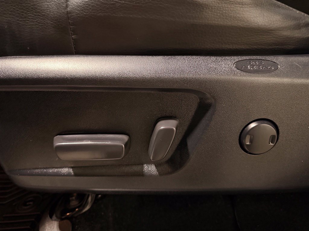 Used 2019 Toyota Tundra Limited RWD image 16