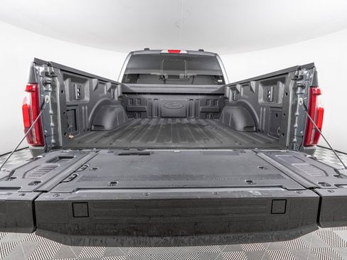 Used 2025 Ford F150 Lariat w/ Equipment Group 502A High image 8