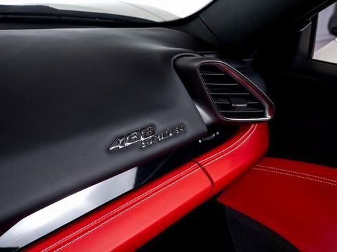 Used 2019 Ferrari 488 Spider image 46