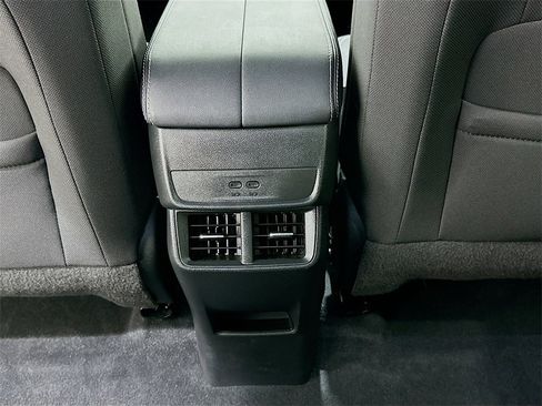 Used 2025 GMC Terrain Elevation w/ Technology Package II image 26