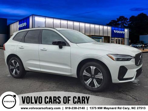 New 2025 Volvo XC60 T8 Core w/ Protection Package Premier image 1