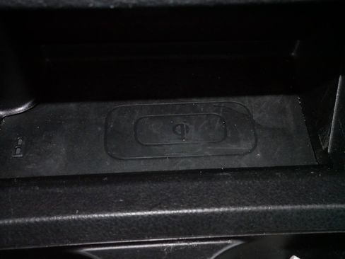 Used 2023 Toyota Tacoma TRD Sport image 28