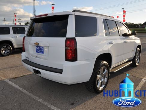 Used 2019 Chevrolet Tahoe LS w/ Enhanced Driver Alert Package image 5