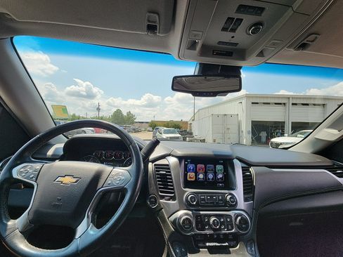 Used 2019 Chevrolet Tahoe LT RWD image 17