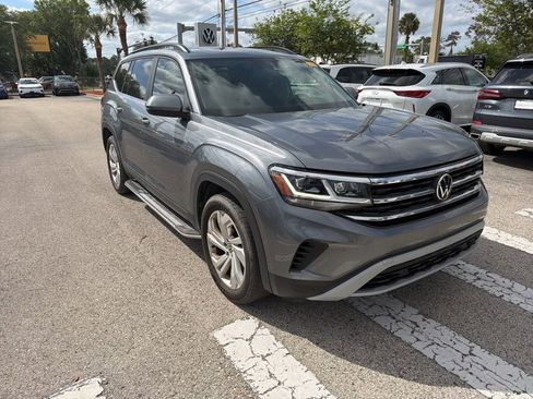 Certified 2023 Volkswagen Atlas SE w/ Panoramic Sunroof Package image 28