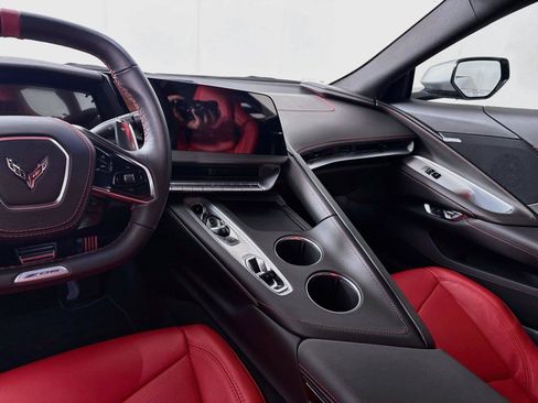 Used 2026 Chevrolet Corvette Z06 RWD image 30