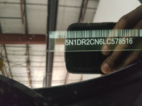 Used 2020 Nissan Pathfinder SL image 33