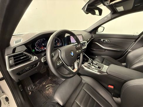 Used 2021 BMW 330i xDrive Sedan w/ Executive Package AWD/4WD image 12