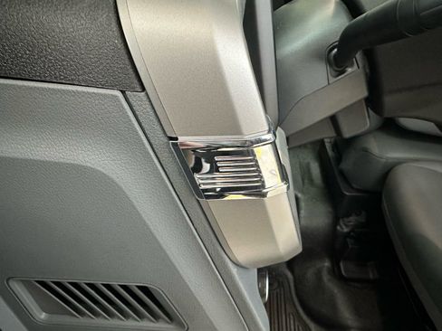 New 2026 Ford F250 XL w/ XL Chrome Package image 29