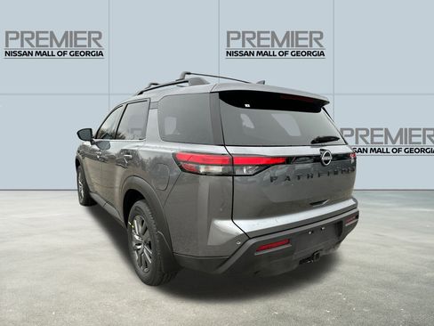 New 2025 Nissan Pathfinder SV w/ SV Premium Package image 7