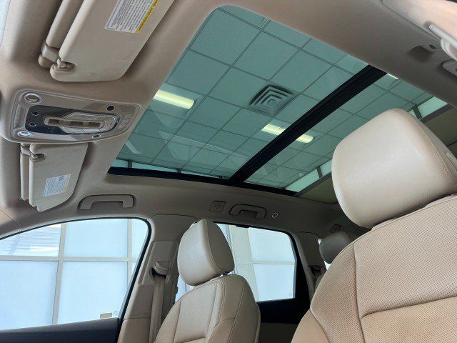 Used 2018 Audi Q7 3.0T Prestige AWD/4WD image 33