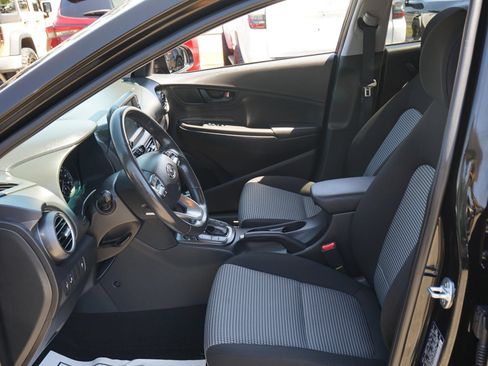 Used 2018 Hyundai Kona SEL AWD/4WD image 15