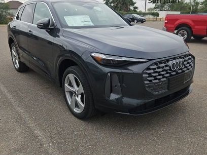 New 2025 Audi Q5 Premium Plus