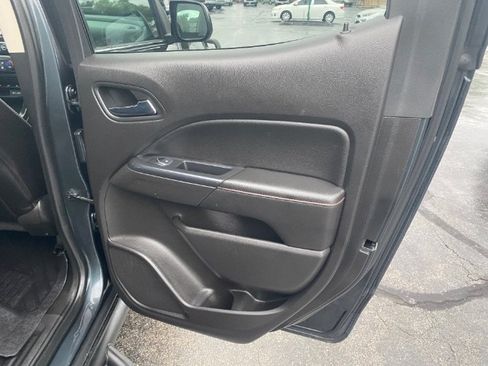 Used 2018 GMC Canyon All Terrain w/ All Terrain X Package AWD/4WD image 15
