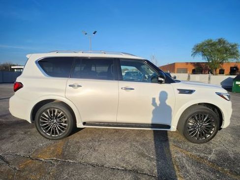 Used 2022 INFINITI QX80 Premium Select w/ Cargo Package image 6
