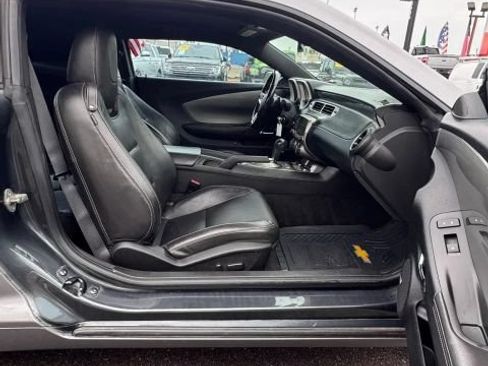Used 2013 Chevrolet Camaro LT RWD image 12