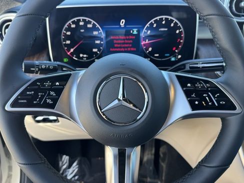 New 2026 Mercedes-Benz GLC 300 4MATIC image 11