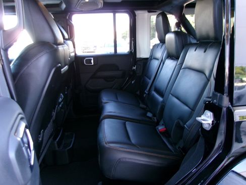 New 2025 Jeep Wrangler Unlimited Sahara image 17