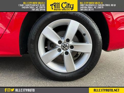 Used 2012 Volkswagen Jetta TDI FWD image 29
