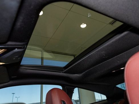 Used 2021 BMW 430i xDrive Coupe w/ Premium Package image 20