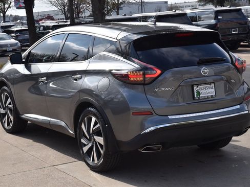 Used 2022 Nissan Murano SL w/ SL Moonroof Package image 10
