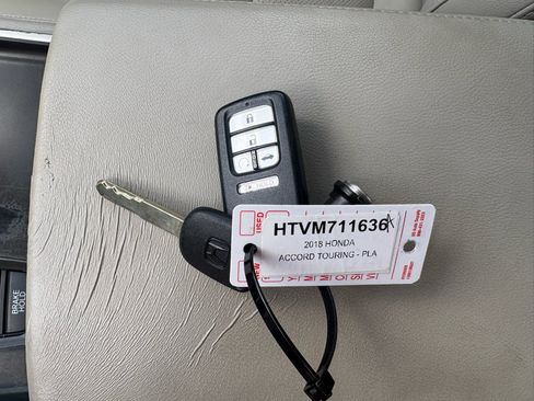 Certified 2018 Honda Accord Touring image 39